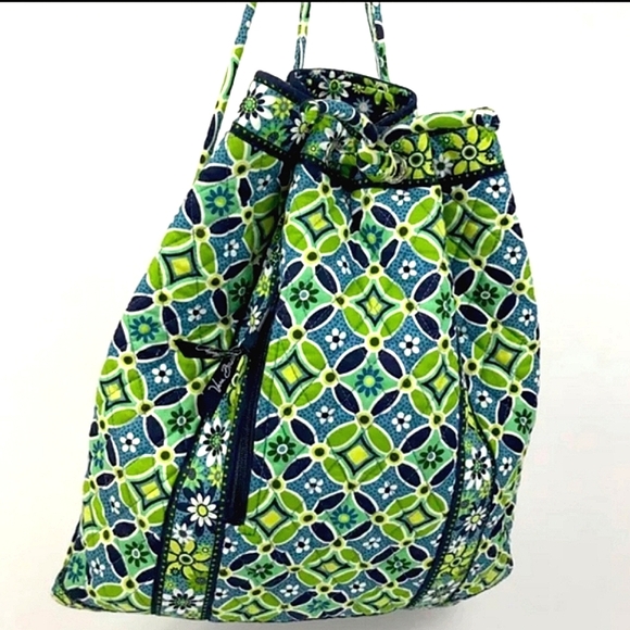 VERA BRADLEY Daisy Floral Quilt Drawstring Backpack Bag main image 11